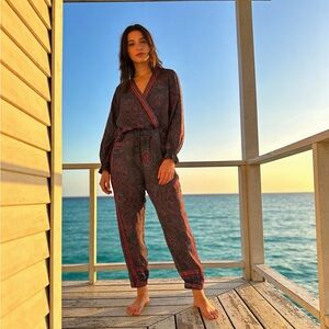 Carlisle New York Silk Two piece set Item 0320